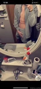 Goodmorning send in priv messages what y all want