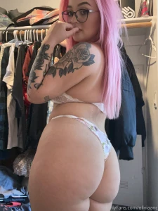 Nerds can be hot too part 1