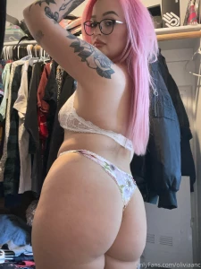 Nerds can be hot too part 3