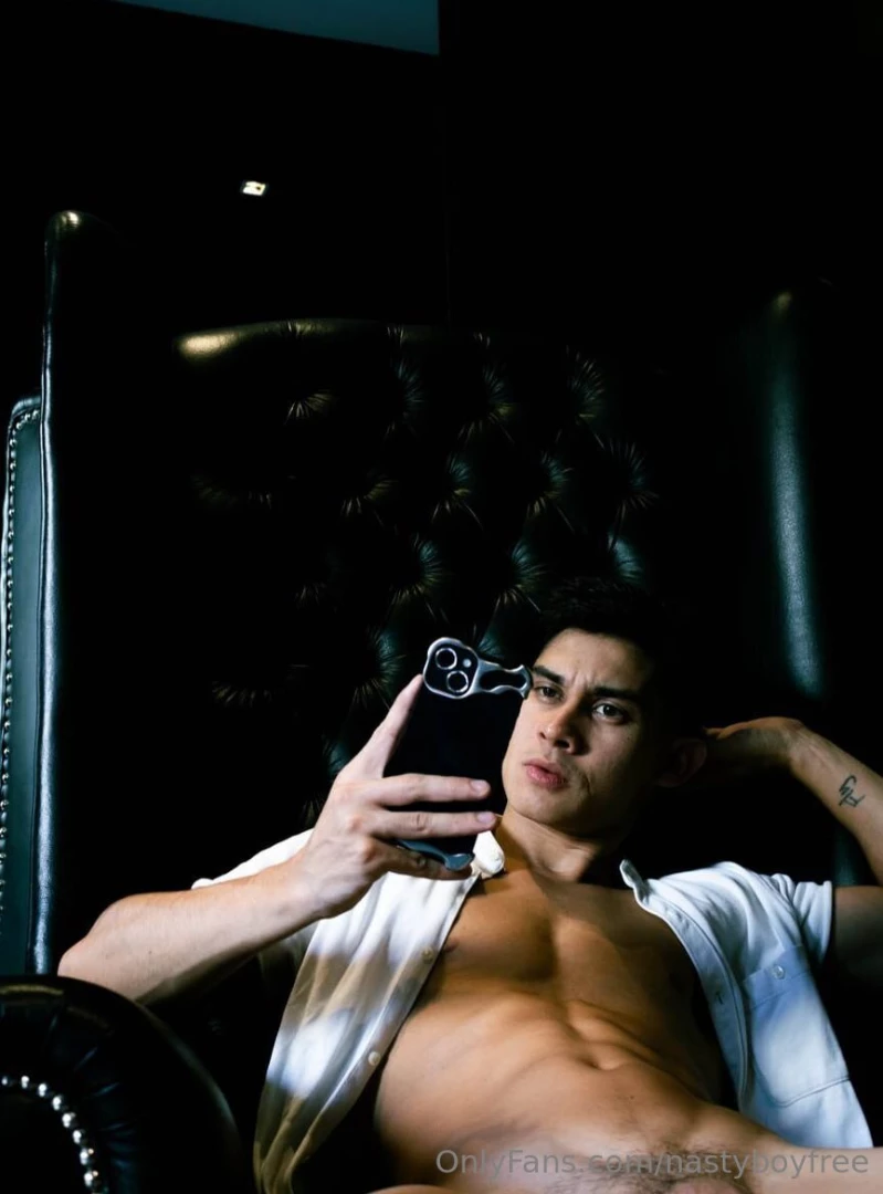 Tomassosa tomassosa free custom photos and videos videoc4ll sexting part 7 