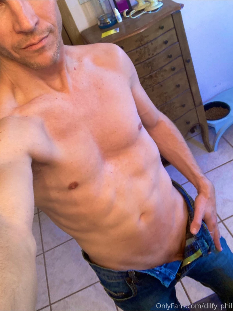 Anyone have any hot weekend plans 