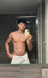 Vip account petterpanboy explicit sexual content in my wall there you