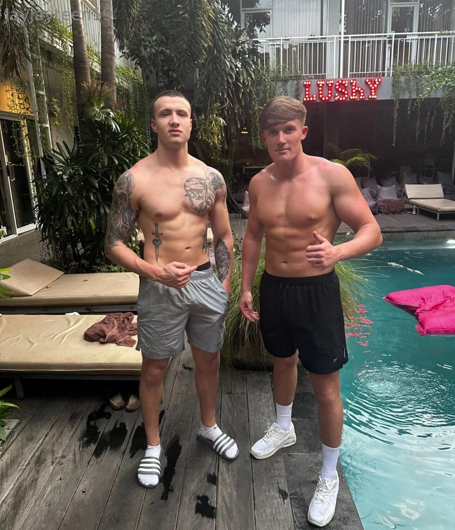 jjteen19 - Tb to when me and billyrose_20 headed into bali 