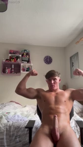 jjteen19 - Someone cum sort me out in my dms i ve got the afternoon horn well n 