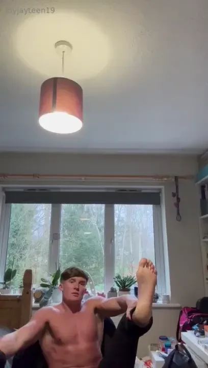 Feet content for u weirdos 