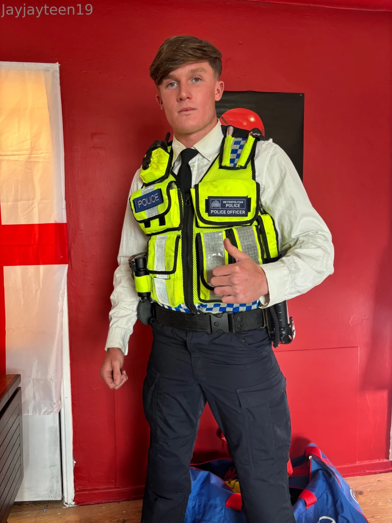 jjteen19 - Who likes a man in uniform 