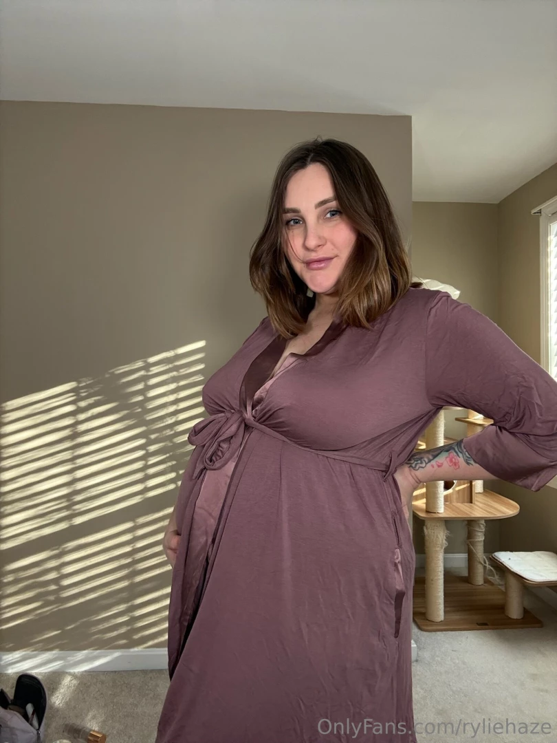 Alexa play miss independence part 1 