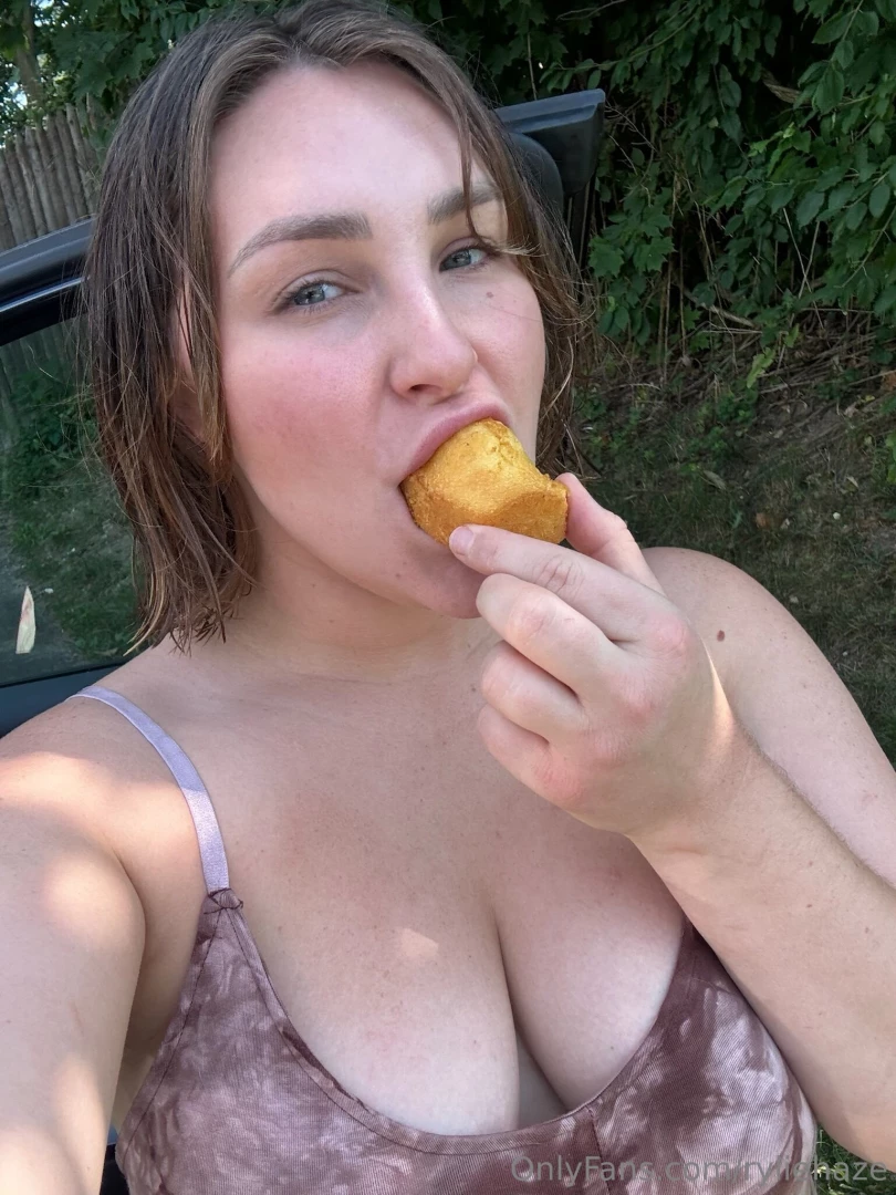 Being chubby is just one part of my fabulousness 