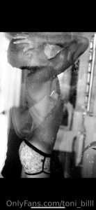 Let s make the lights shine brightest tonight how about start sharing