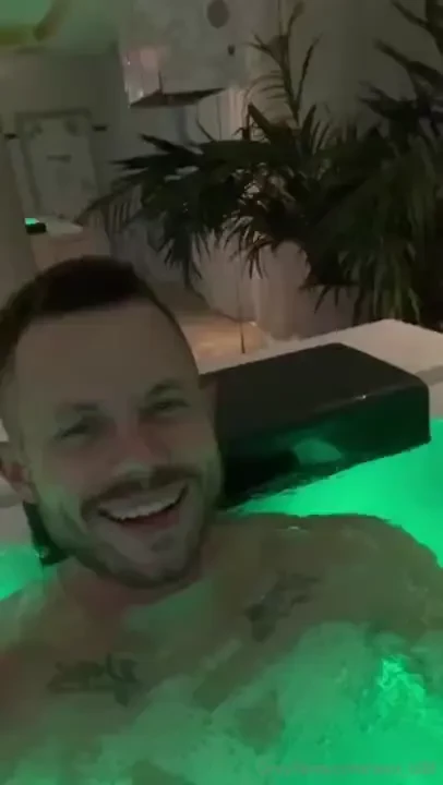 How about ur evening man i am just enjoying pretty warm bath but no 