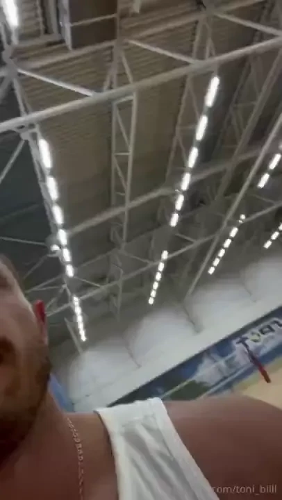 I decided to have an active day i love working out in the gym but 