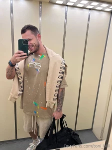 Time to warm up but it doesn t mean u have to wear just a coat and