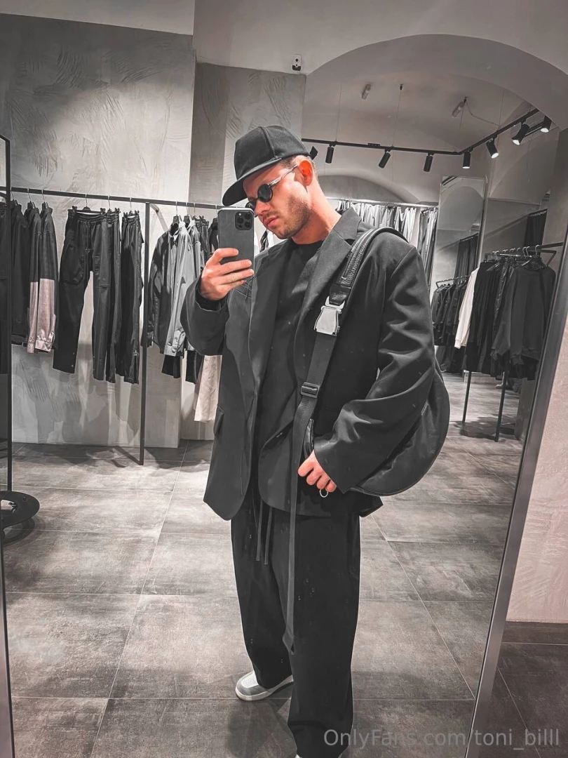 Getting dressed for fall i didn t plan total black and gray looks but 