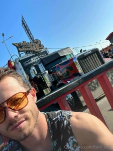 Wow this is the first time i ve seen a real american truck you know