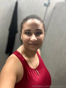 Hey loves bathroom selfie break at work