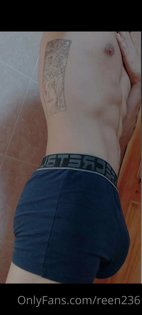 A better appreciation of my tattoo do you like it 