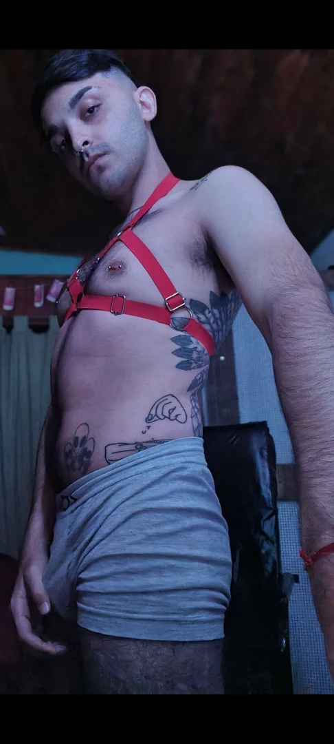 Whoever has fun with me doesn t need to look for anyone else 