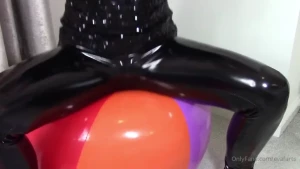Latex farts on beachball 14 minutes long - enjoy my onlyfans watch me