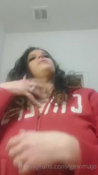 The funniest 6 minute epic fail vid as i tried out my new body paint 