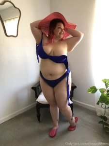 Lazy saturdays are made for lounging around in my bikini peeling each part 10