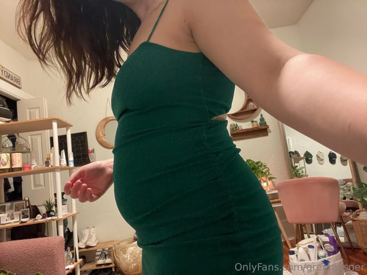 Looking plump in this dress part 2 