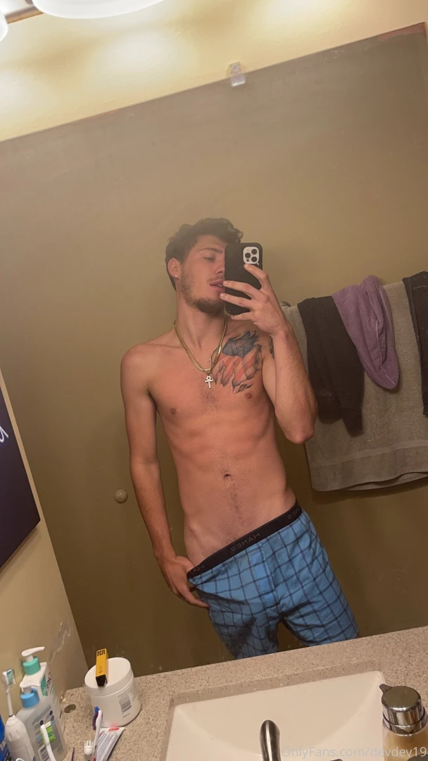 Who s ready to see what happend in the mirror 