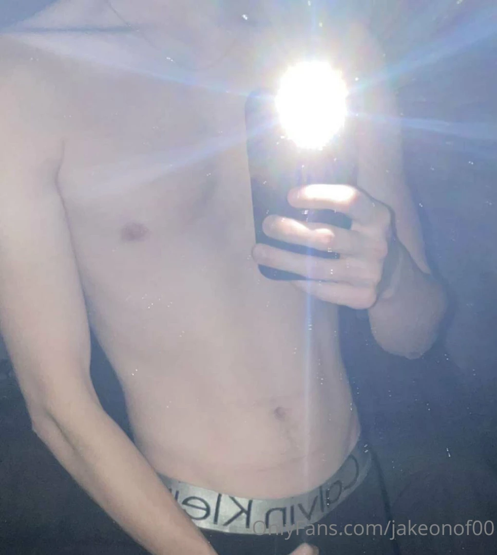 Some pictures of me in my boxers from last night grabbing my cock then 