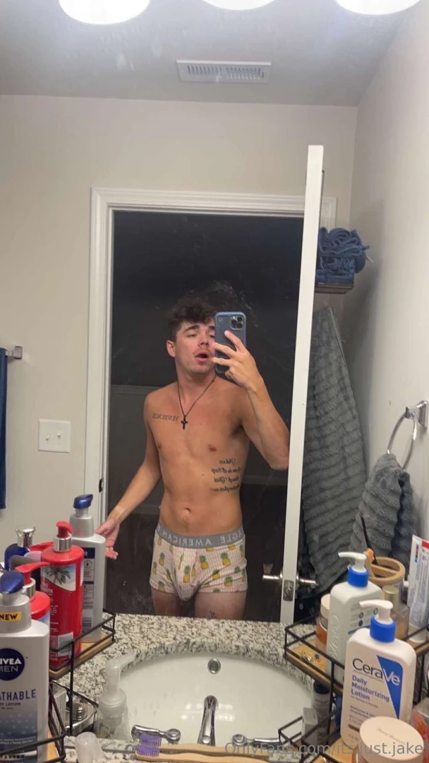 Check out my bro dmasterof he is hot and post all kinds of crazy part 2 