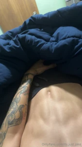 Happy 5th of july i m a day late but here s a sexy jerk off cumshot part 1