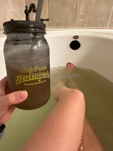 It s pre shift bath and booze time