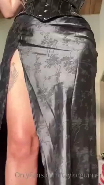 Only good sissy boys get to see the pussy bet you coud never make me 