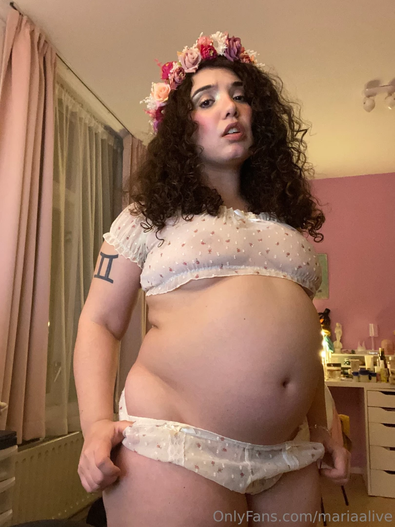 A round belly is my best accessory part 4 