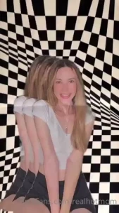 Can t resist a milf