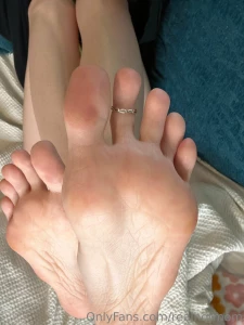 I have three days worth of pics in my camera roll bc i don t always part 1