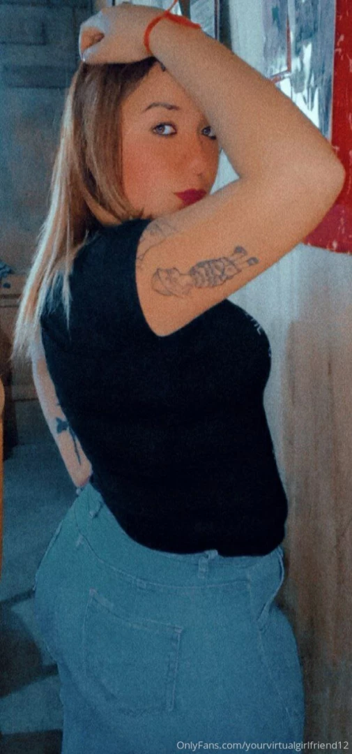 Come chat with me now dulcecarmela dulcecarmela cock rate 4 very hot 