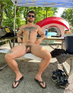 Rogerknoxxx it s me - thatyogafvcker - giving you the onlyfans