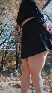 Here you can see me get stung on the ass by a bee turn around and look