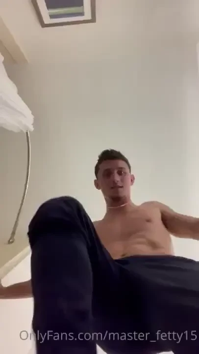 A little pain never hurt ya now did it prob feels kinda good like you 