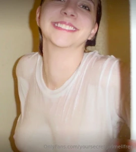 Who woke up hard this morning anyone need some relief maybe a quick hj