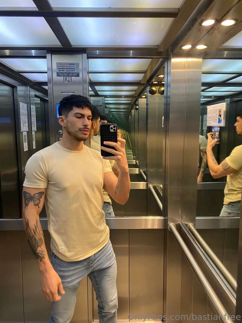 Friday and i m ready to raise the temperature in this elevator there 