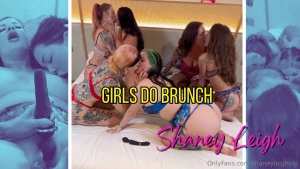 A morning out with the girls for brunch turned into a bit of an orgy