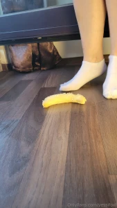 Oh mein gott sieh dir diese socken an nachdem ich die banane part 1