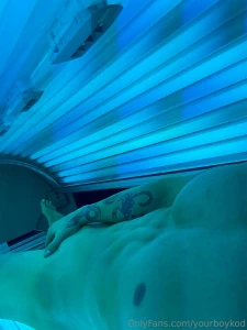 My favorite part about being in a tanning bed is being able to free my