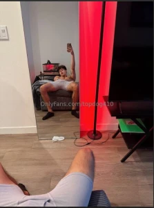 Take a seat right here and let me know what d youd wanna do next part 1