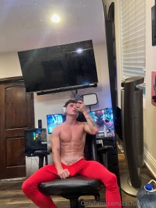 Going live at 9pm pst tonight