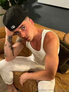 Its my birthday you tip and i ll give you something in return