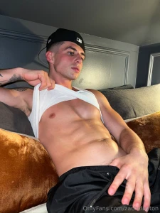 Comment down below what other content i should make boutta start