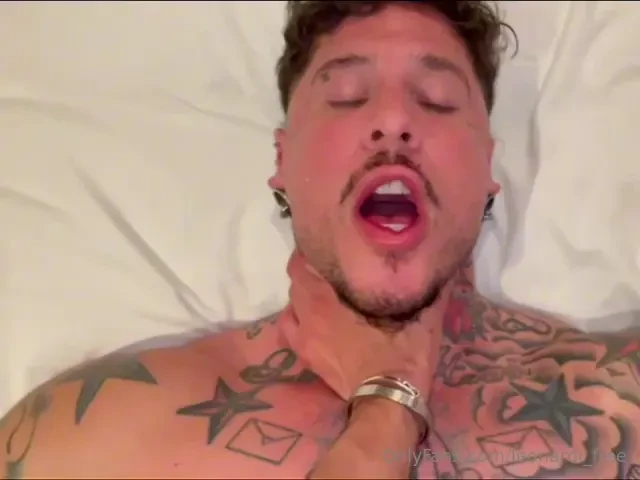 Free free free thatmexaguy follow my new free onlyfans and unclock all part 4 