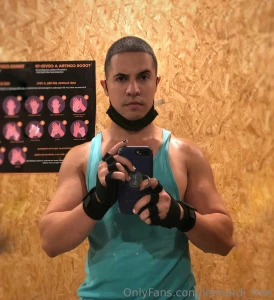 Gym bathroom selfie leonardi_free onlyfans vip leonardi_atv