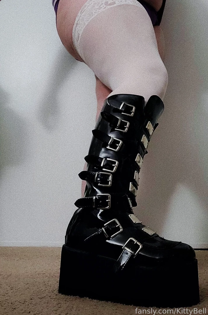 So which color are we feeling with the boots black or white this is part 3 